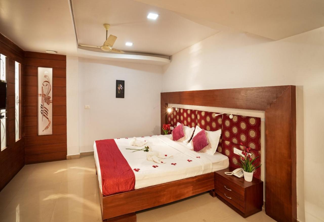 Empire Residency Hotel Tiruvalla Ngoại thất bức ảnh